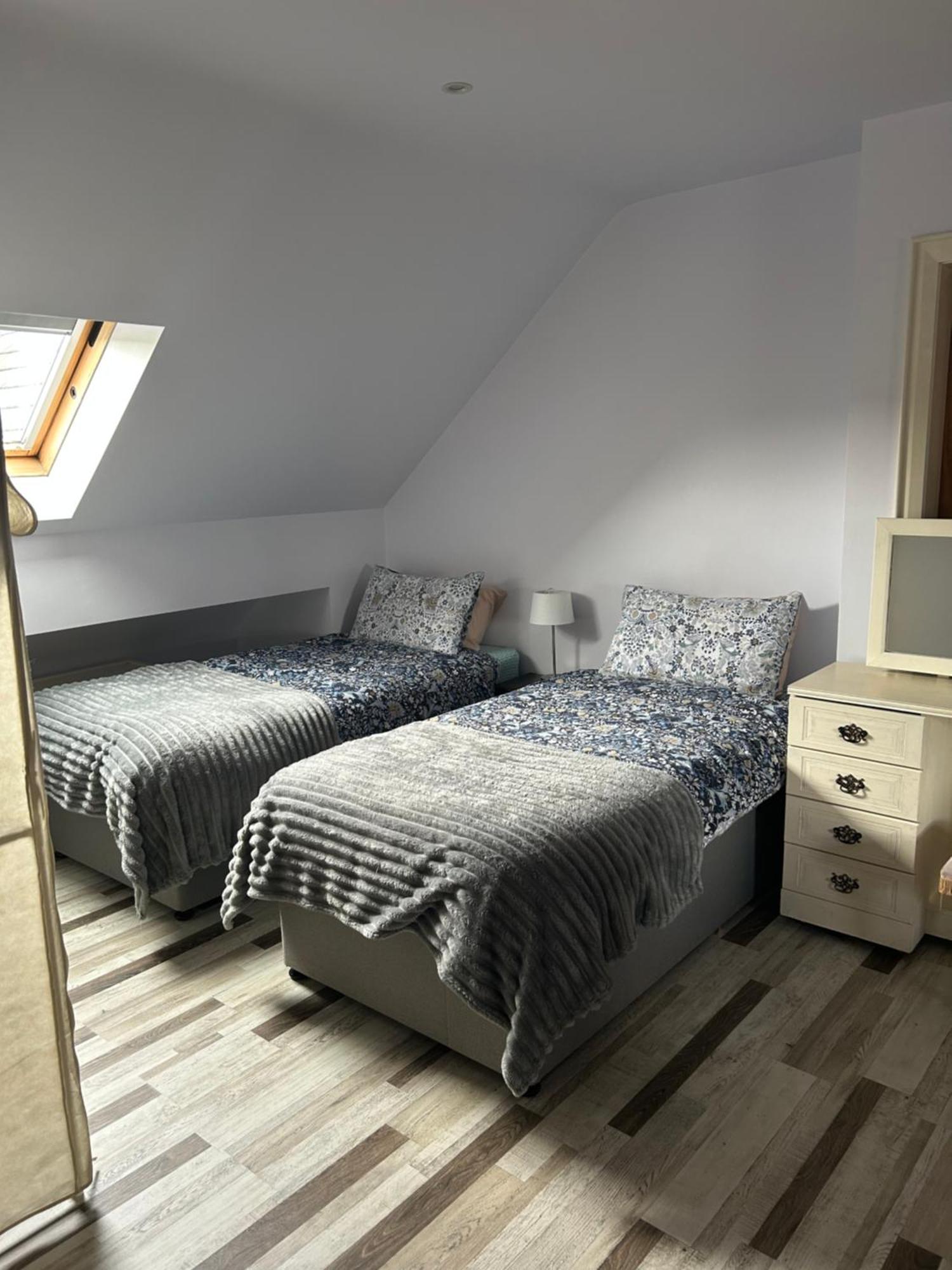 Apartamento Lyza's Loft Kilcoo Exterior foto